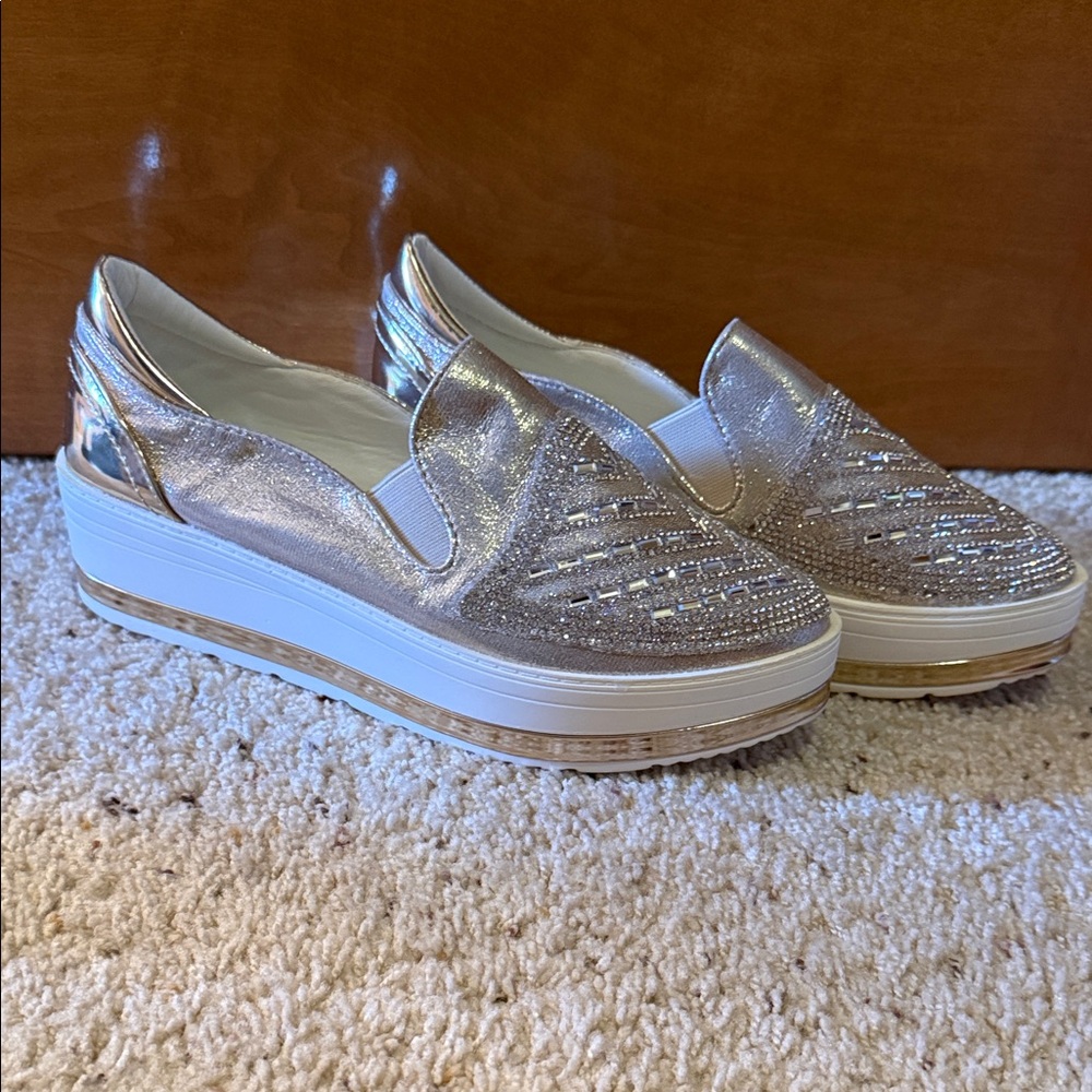 Italina Metallic Silver Platform Slip-Ons